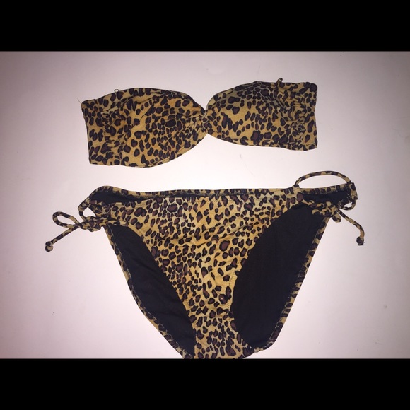 Victoria’s Secret Strapless Leopard Bikini Swim Wear - Picture 2 of 8